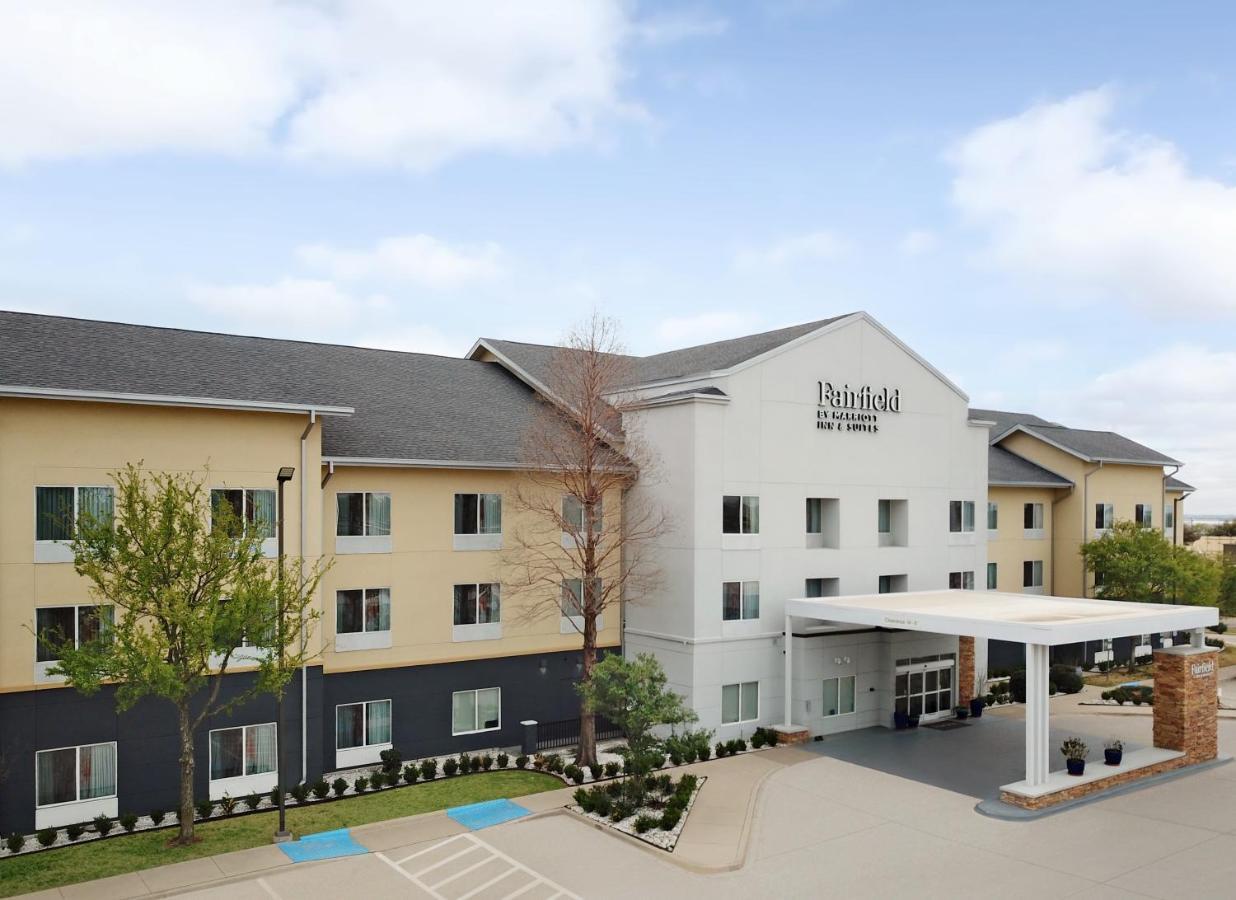 Fairfield Inn & Suites Denton Exteriér fotografie