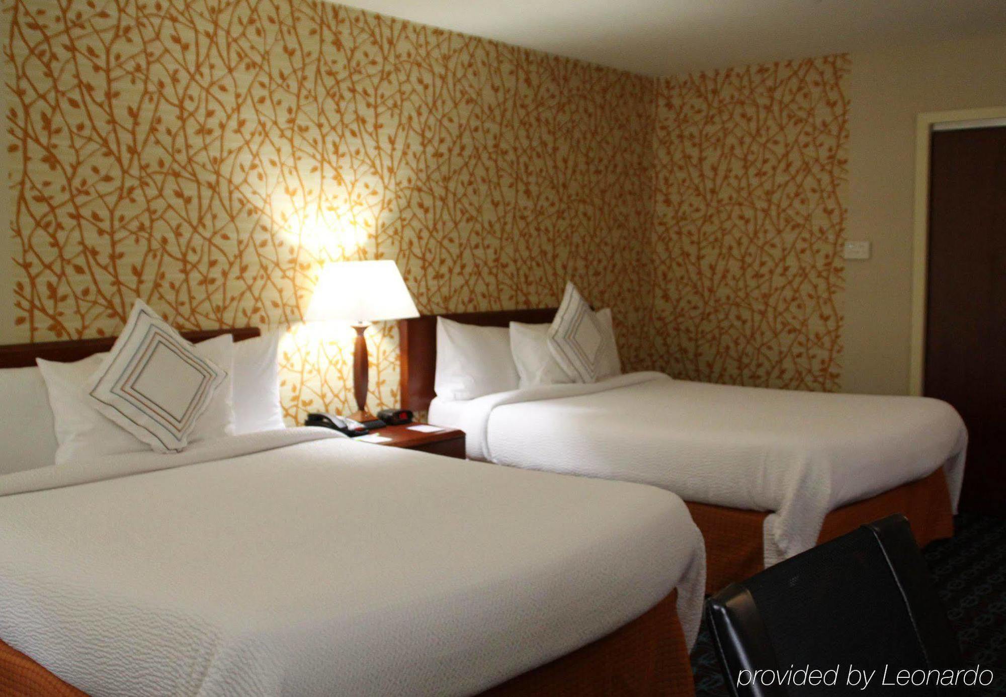 Fairfield Inn & Suites Denton Exteriér fotografie
